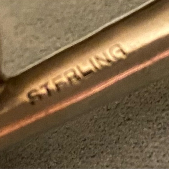 ANTIQUE STERLING TEA STRAINER with WOODEN HANDLE - Picture 5 of 13